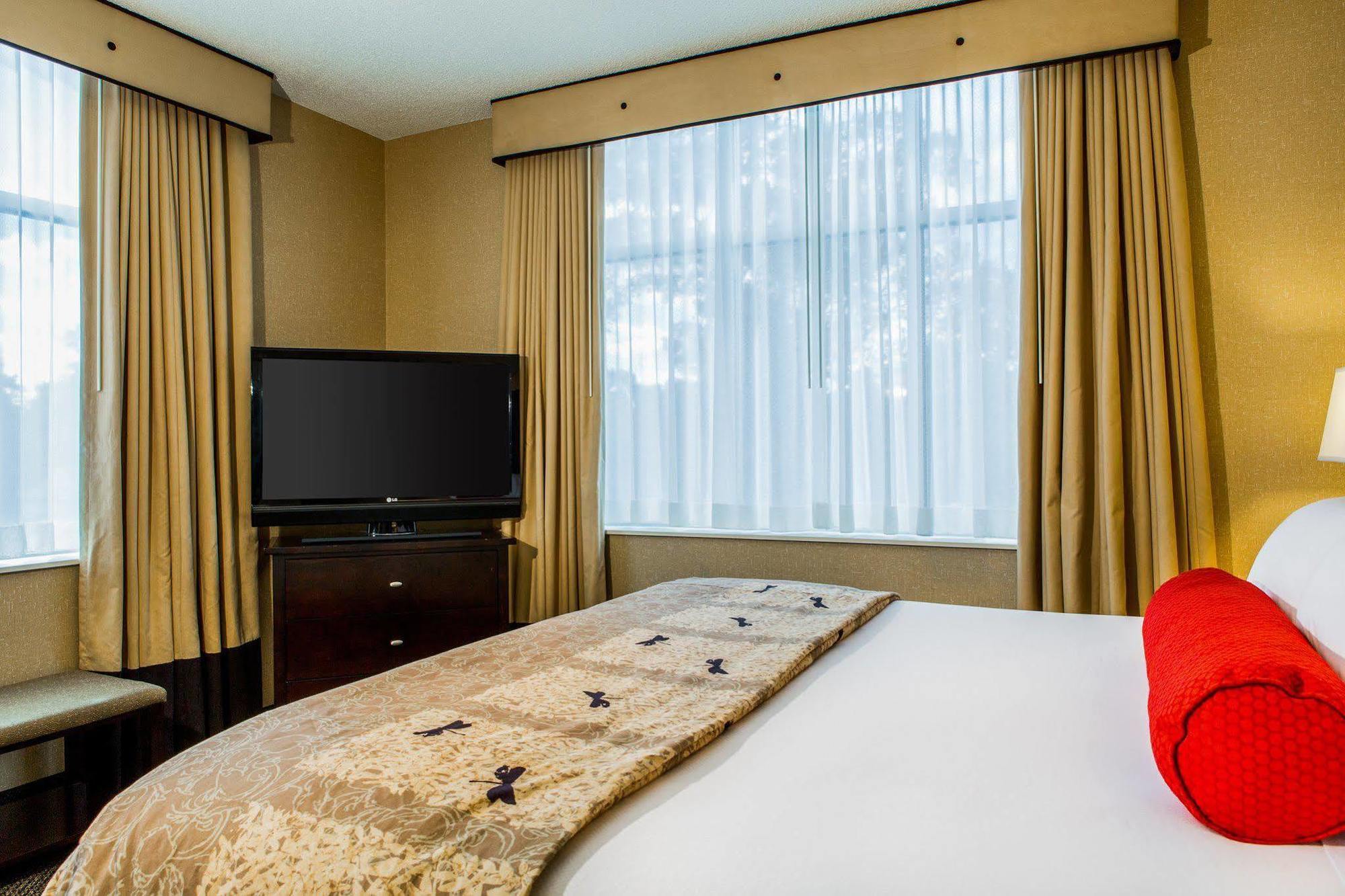 Cambria Hotel טראוורס סיטי מראה חיצוני תמונה